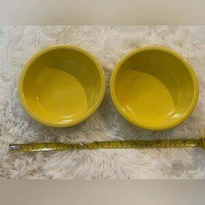 EUC 2 Fiesta Fiestaware 19 oz Medium Bowls Yellow USA no chips cracks scratches